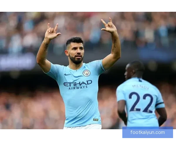 奥彭达莱比锡主力表现稳健，继续帮助球队争夺联赛冠军。